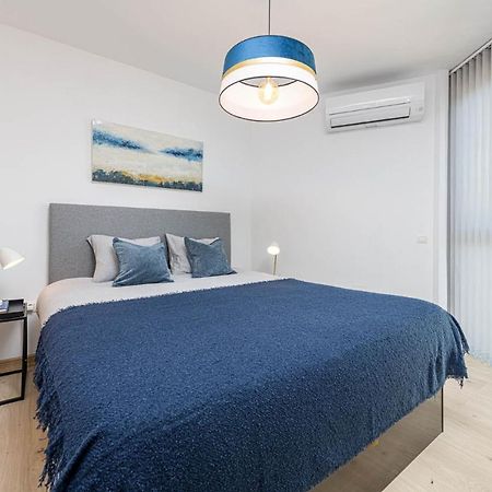 Mediterraneo Beach Apartment In Malaga By Solaga Holiday Homes Екстериор снимка